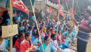 alluri aganwadi workers strike 6th day