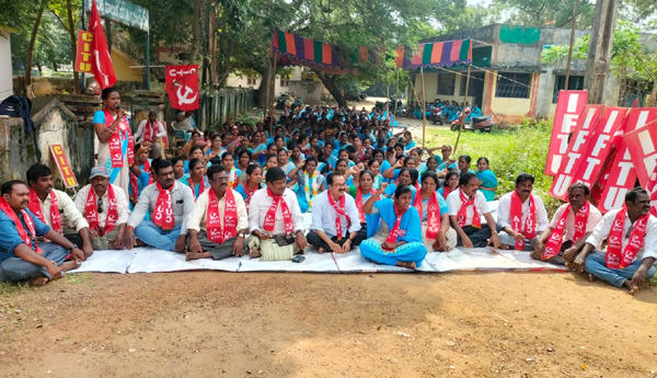 anganwadi workers arrest strike 18th day tpt