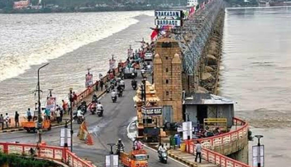 prakasam barrage gates release