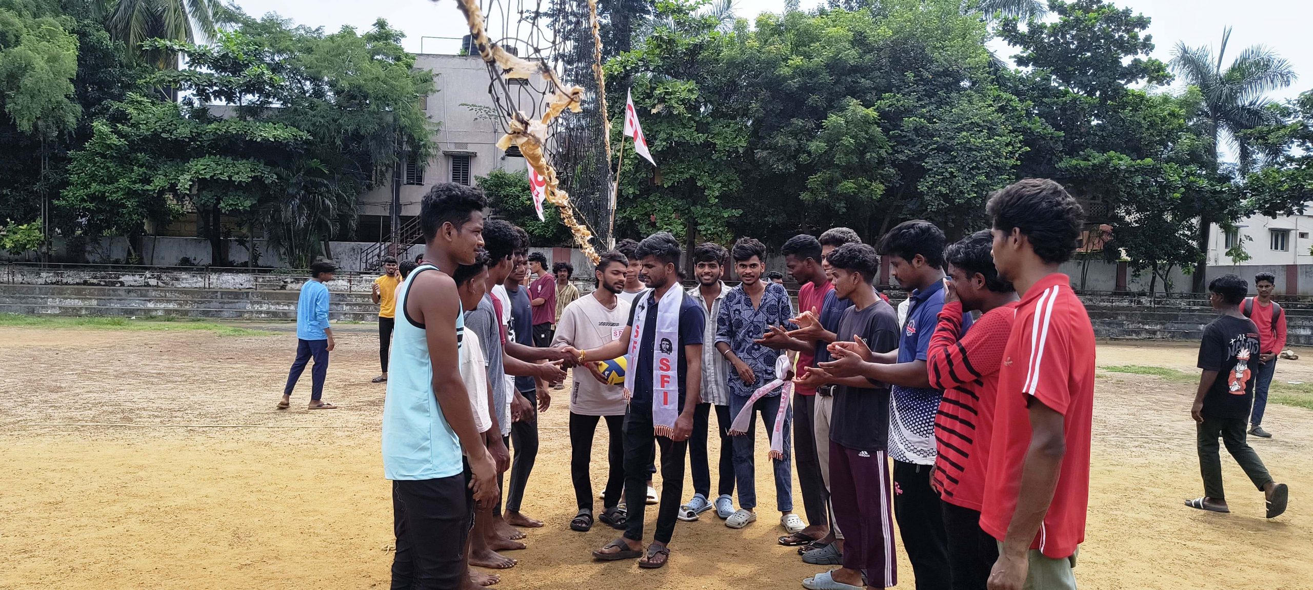 ఎస్‌ఎఫ్‌ఐ ఆధ్వర్యంలో వాలీబాల్‌ పోటీలు